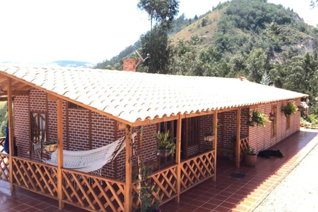 CABAÑA BUENAVISTA es un lugar para descansar. Iza Exterior foto